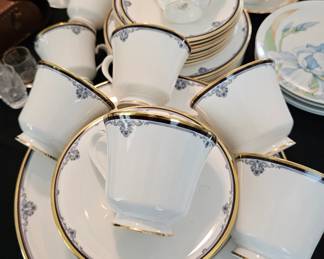 Royal Doulton Princeton pattern Dinnerset