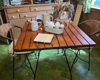 Cute kitchen table and chairs