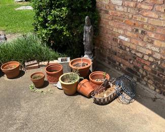 Lots of pots