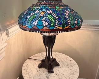 Peacock Stained Glass Style Table Lamp