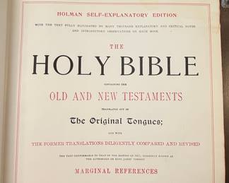 A.J. Holman Pictorial Family Bible, Self-Explanatory Edition, Pronouncing Edition