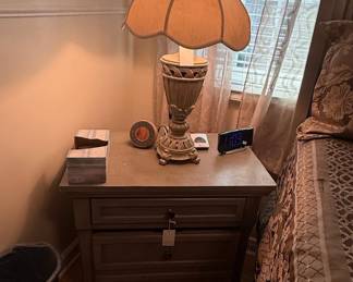Traditional Urn Table Lamp with Scalloped Shade