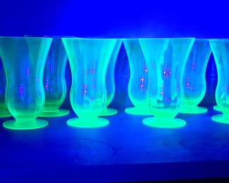 Light it up ! Vaseline Glasses
