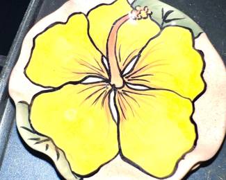 Large yellow floral serving platter(vintage)