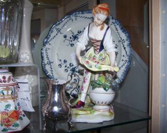18th porcleian plate & figures
