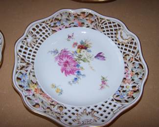 closeup all handpainted