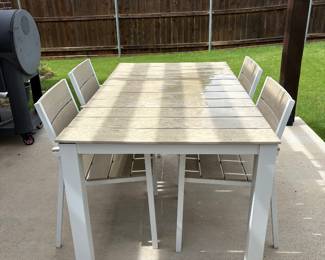 Patio table