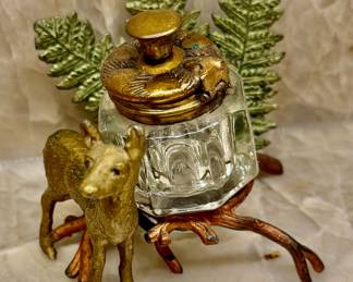 Victorian cold painted bronze inkwell 