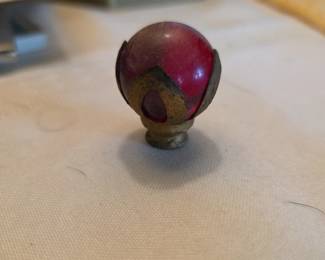 Art deco finial