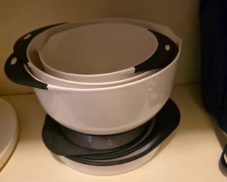 Mixing bowls
