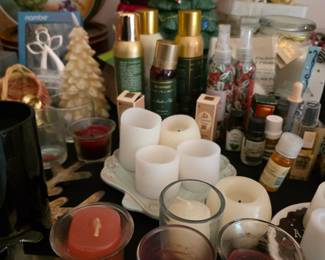 Assorted candles 
