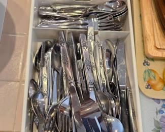 Assorted flatware 