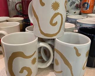 Oscar de-la-renta mugs