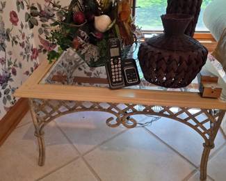 Metal and glass end table 
