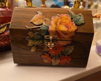 Wooden purse