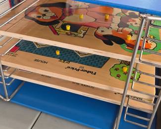 Assorted wooden puzzles 