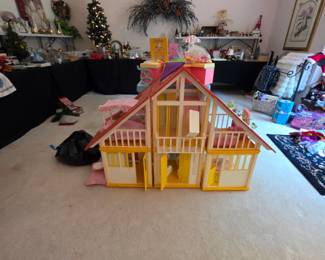 1978 Barbie dream house