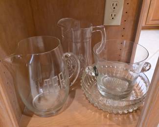 Assorted vintages glass ware