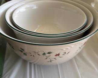 Holiday bowls