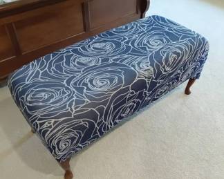 End Of Bed Dressing Bench With Slip Cover