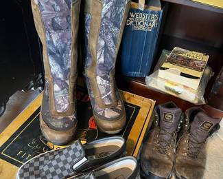 Boots & shoes