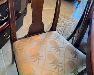 Pineapple motif cushions