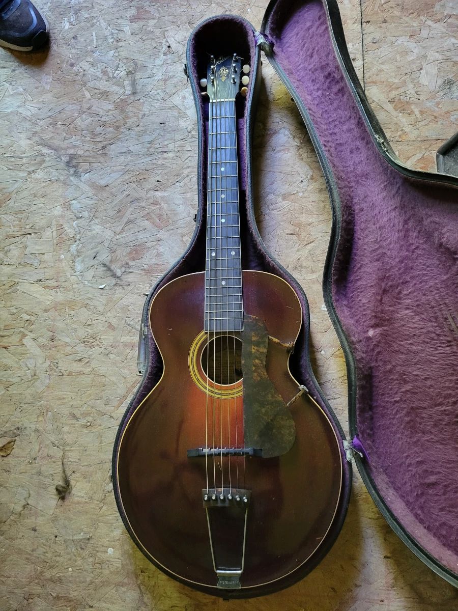 1917 Gibson L3