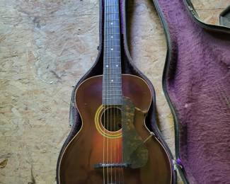 1917 Gibson L3