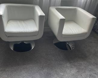 set of 2  hip white modern chairs 