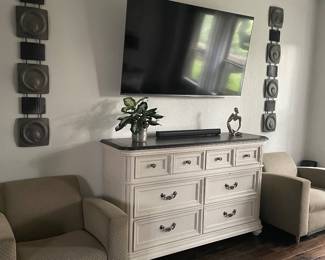 bernhardt pair of chairs