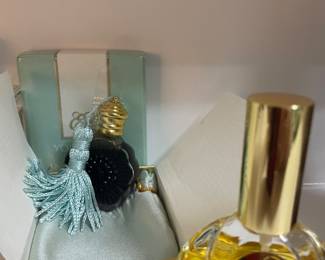 very rare new w/ box  este lauder youth dew  