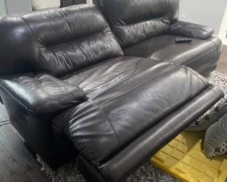 SO COMFY ELECTRIC LEATHER SOFA W/ 2 RECLINERS- WILL SELL NOW :))