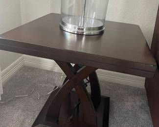 HAVE 2 MATCHING END TABLES AND ONE COFFEE TABLE AND AN ENTRY TABLE THAT ALL MATCH