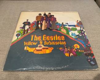 The Beatles – Yellow Submarine / SW 153