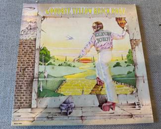 Elton John – Goodbye Yellow Brick Road / MCA2-10003