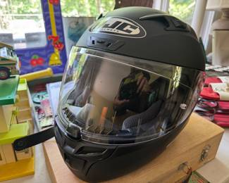 HJC i10 Smart Helmet Size 57-58cm (Like New)