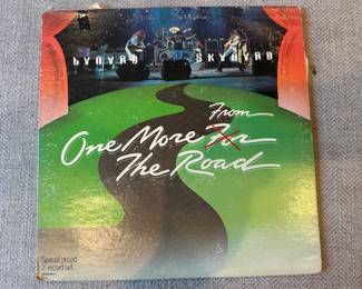 Lynyrd Skynyrd – One More From The Road / MCA2-8011