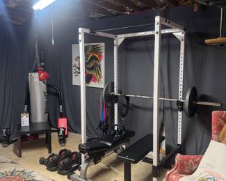 Body-Solid Power Rack with Weight Benches with Everlast Heavy Bag and Stand