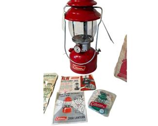 Vintage Colman Model 200A195 Lantern