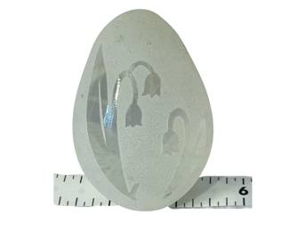 Vintage frosted crystal glass egg paperweight