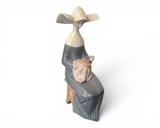 LLadro sculpture