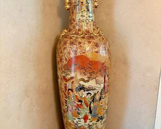 6 ft tall vase!