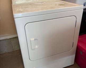 Gas dryer