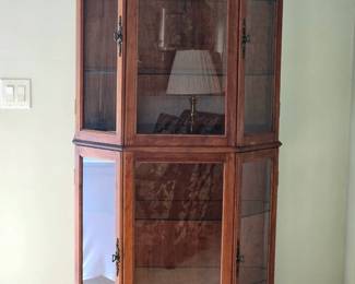 Lighted curio cabinet