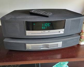 Bose wave radio system with 3 disc CD player