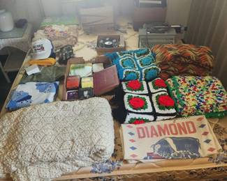 Tobacco Twine Coverlets, Hats