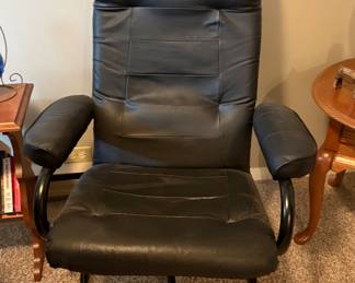 Swivel Chair 