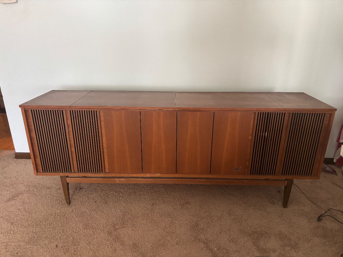 Grundig Stereo Console