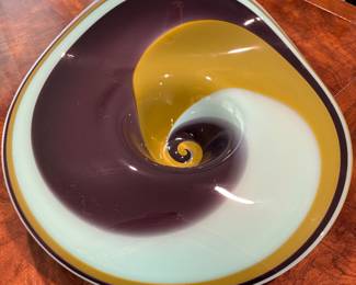 large art glass centerpiece bowl by Jennifer Nauck