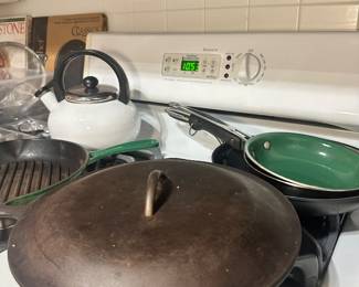 Large cast iron Dutch oven